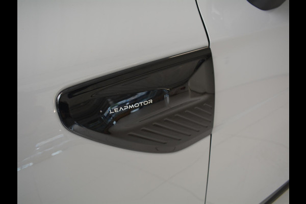 Leapmotor B10 Design Hybrid EV 18.8 kWh | Voorraad | Carplay | Panoramadak