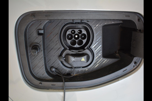 Leapmotor B10 Design Hybrid EV 18.8 kWh | Voorraad | Carplay | Panoramadak