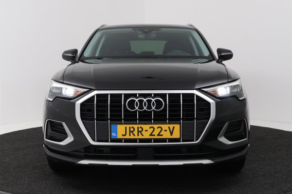 Audi Q3 35 TFSI Pro S-Line business(Goed OnderH, Trekhaak, Digitale Dash, Navi, StoelV, Parkeersensoren, Addapt Cruise, Etc)