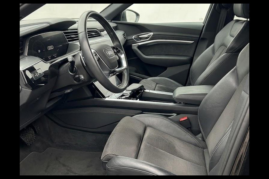 Audi e-tron 50 quattro S edition 71 kWh 313pk | Panoramdak | Elektrisch verstelbare stoelen met geheugen | B&O Soundsystem | Head up Display | Parkeercamera