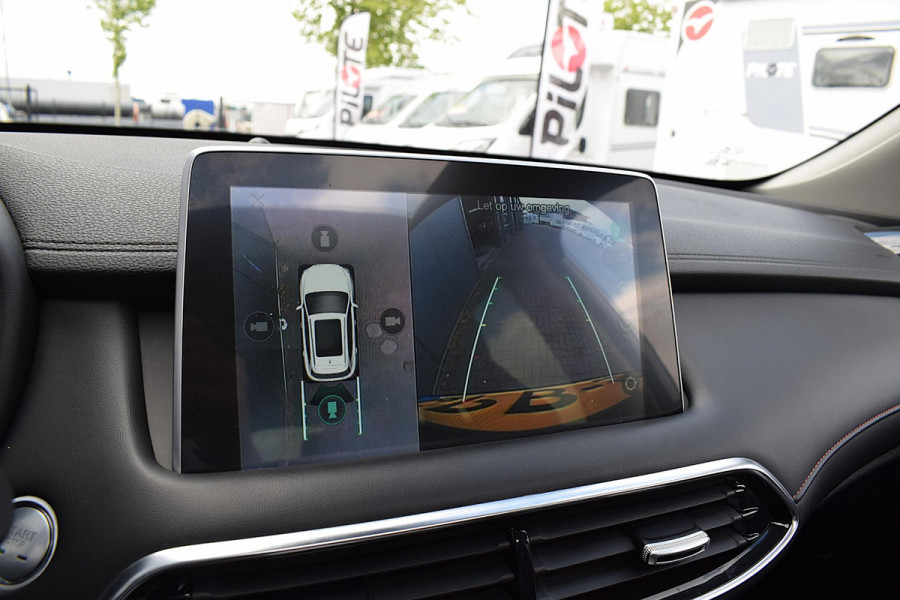 MG EHS 1.5 TGDI Luxury | Trekhaak | Pano | Leer | 360 Cam | CarPlay | SOH 88,3%