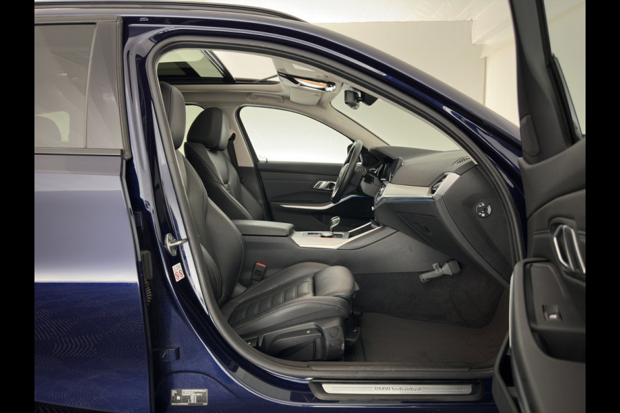 BMW 3 Serie Touring 320e Business Edition Plus (Plug-in) (INCL.BTW) *PANO | LASER-LIGHT | LEATHER | HEATED-SPORTSEATS | HIFI-SOUND | KEYLESS | DIGI-COCKPIT | NAVI-FULLMAP | DAB | AMBIENT-LIGHT | PRIVACY-GLASS | ECC | PDC | CRUISE | 19''ALU | TOWBAR