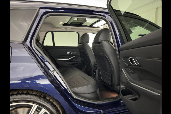 BMW 3 Serie Touring 320e Business Edition Plus (Plug-in) (INCL.BTW) *PANO | LASER-LIGHT | LEATHER | HEATED-SPORTSEATS | HIFI-SOUND | KEYLESS | DIGI-COCKPIT | NAVI-FULLMAP | DAB | AMBIENT-LIGHT | PRIVACY-GLASS | ECC | PDC | CRUISE | 19''ALU | TOWBAR