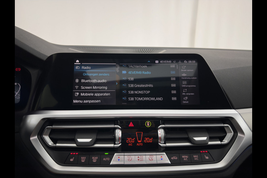 BMW 3 Serie Touring 320e Business Edition Plus (Plug-in) (INCL.BTW) *PANO | LASER-LIGHT | LEATHER | HEATED-SPORTSEATS | HIFI-SOUND | KEYLESS | DIGI-COCKPIT | NAVI-FULLMAP | DAB | AMBIENT-LIGHT | PRIVACY-GLASS | ECC | PDC | CRUISE | 19''ALU | TOWBAR