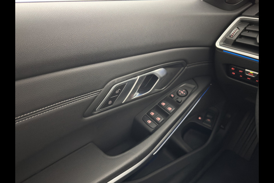 BMW 3 Serie Touring 320e Business Edition Plus (Plug-in) (INCL.BTW) *PANO | LASER-LIGHT | LEATHER | HEATED-SPORTSEATS | HIFI-SOUND | KEYLESS | DIGI-COCKPIT | NAVI-FULLMAP | DAB | AMBIENT-LIGHT | PRIVACY-GLASS | ECC | PDC | CRUISE | 19''ALU | TOWBAR