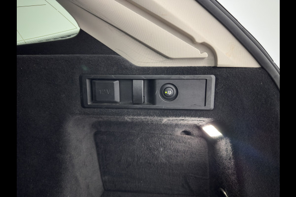 BMW 3 Serie Touring 320e Business Edition Plus (Plug-in) (INCL.BTW) *PANO | LASER-LIGHT | LEATHER | HEATED-SPORTSEATS | HIFI-SOUND | KEYLESS | DIGI-COCKPIT | NAVI-FULLMAP | DAB | AMBIENT-LIGHT | PRIVACY-GLASS | ECC | PDC | CRUISE | 19''ALU | TOWBAR