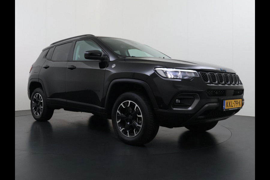 Jeep Compass 4xe 240 Plug-in Hybrid Electric Trailhawk 1.3 Plug-In Hybrid | 4WD PHEV | ADAPTIVE CRUISE CONTROL | ACHTERUIT RIJ CAMERA | 20.000KM |