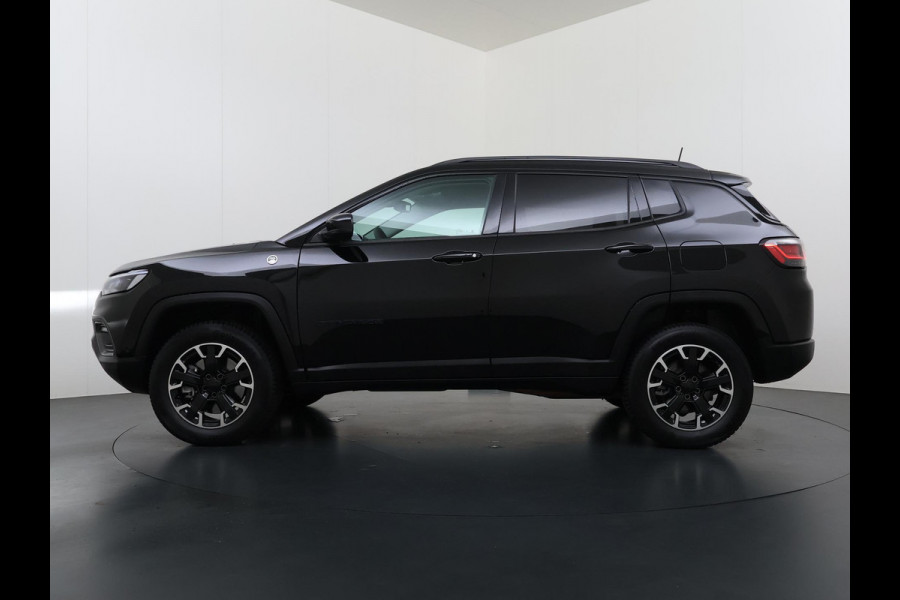 Jeep Compass 4xe 240 Plug-in Hybrid Electric Trailhawk 1.3 Plug-In Hybrid | 4WD PHEV | ADAPTIVE CRUISE CONTROL | ACHTERUIT RIJ CAMERA | 20.000KM |