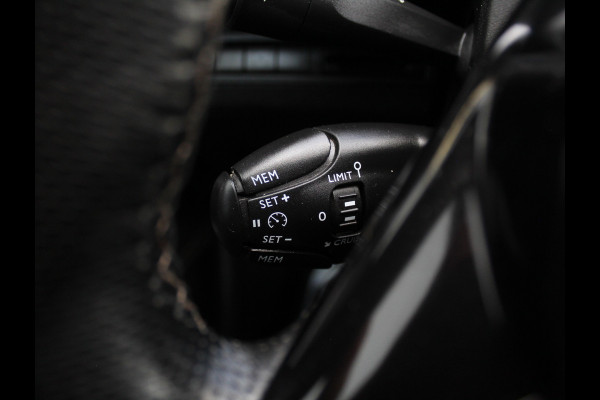 Peugeot 3008 1.2 PureTech GT Line CLIMATE | CARPLAY | LMV19 | PDCV+A | AFNBTRHAAK | LEER/STOF | CRUISE | LED | KEYLESS