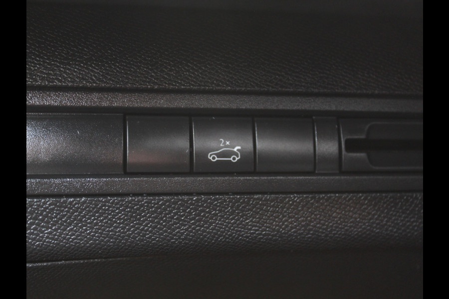 Peugeot 3008 1.2 PureTech GT Line CLIMATE | CARPLAY | LMV19 | PDCV+A | AFNBTRHAAK | LEER/STOF | CRUISE | LED | KEYLESS