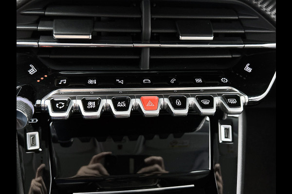 Peugeot 2008 1.5 HDi Allure / Trekhaak / Pdc.+Camera / Distributie bij 117Dkm.vervangen / Airco-ecc./ Navigatie / 1/2 Leder / / Apk nieuw