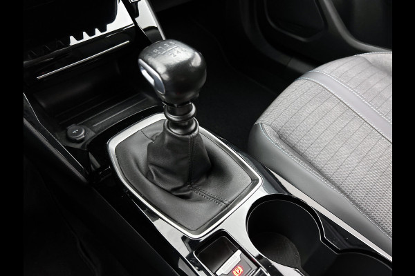 Peugeot 2008 1.5 HDi Allure / Trekhaak / Pdc.+Camera / Distributie bij 117Dkm.vervangen / Airco-ecc./ Navigatie / 1/2 Leder / / Apk nieuw