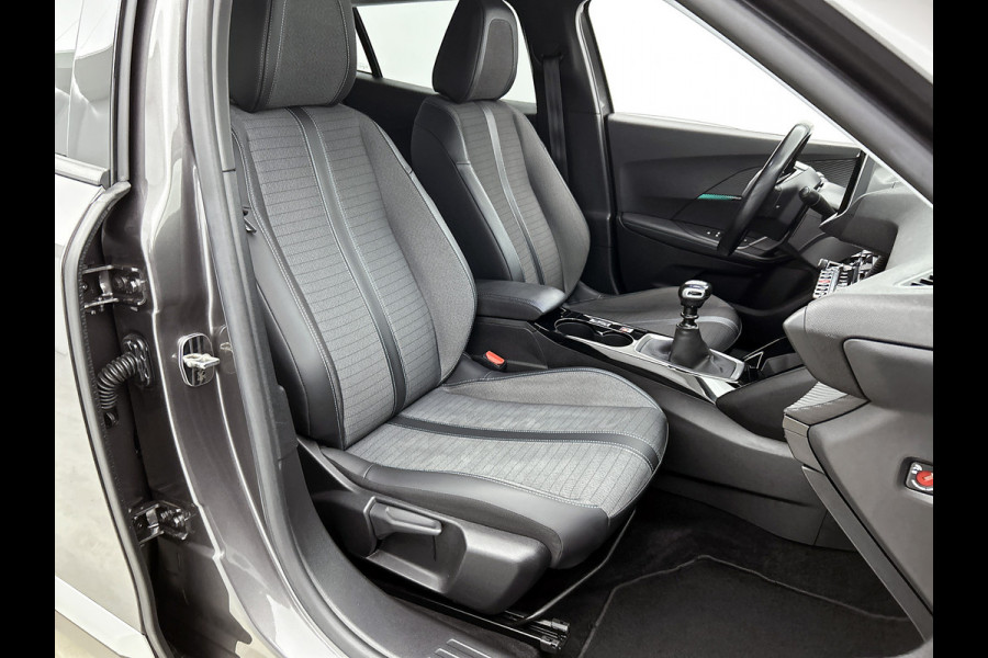 Peugeot 2008 1.5 HDi Allure / Trekhaak / Pdc.+Camera / Distributie bij 117Dkm.vervangen / Airco-ecc./ Navigatie / 1/2 Leder / / Apk nieuw
