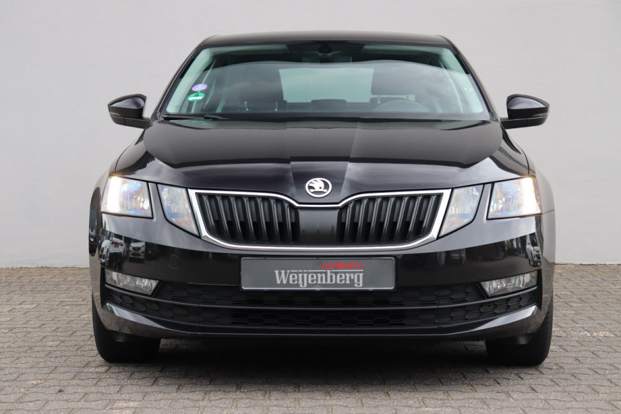 Škoda Octavia 1.0 TSI Greentech Ambition Business Carplay Navi Cruise