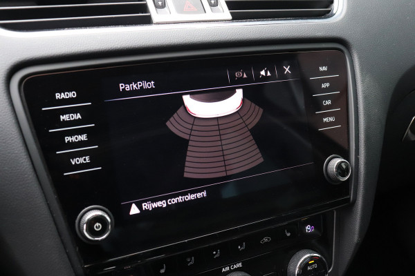 Škoda Octavia 1.0 TSI Greentech Ambition Business Carplay Navi Cruise