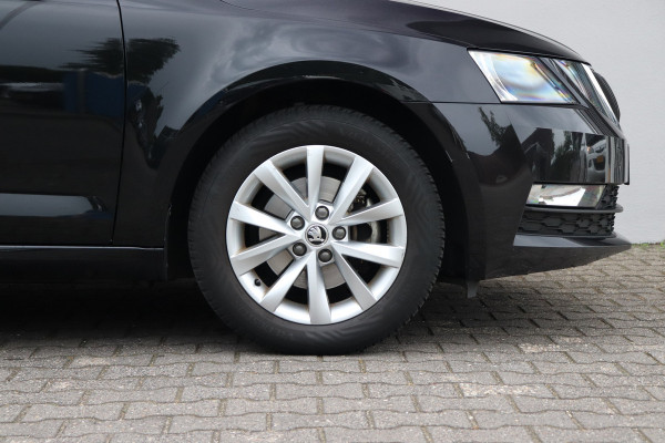Škoda Octavia 1.0 TSI Greentech Ambition Business Carplay Navi Cruise