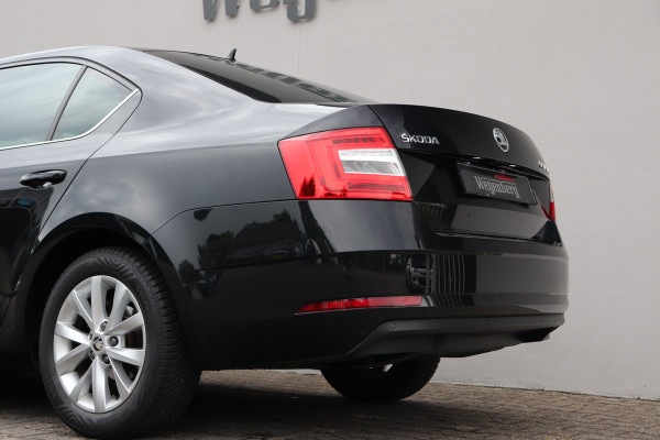 Škoda Octavia 1.0 TSI Greentech Ambition Business Carplay Navi Cruise