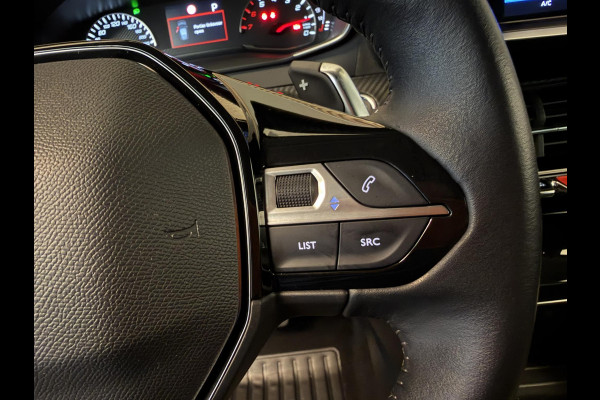 Peugeot 208 1.2 PureTech 100PK Aut. Allure Pack | Carplay | Camera | Stoelverw. | Keyless | Incl. garantie