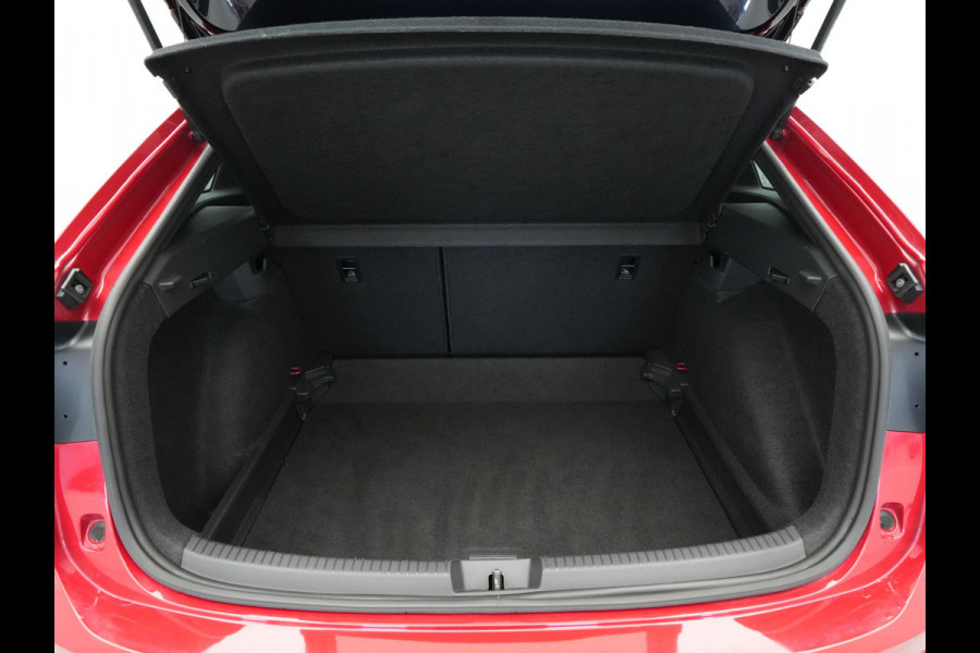Volkswagen Taigo 1.0 TSI 110pk R-Line | Panorma | IQ.Light | Android/Carplay | Camera 138
