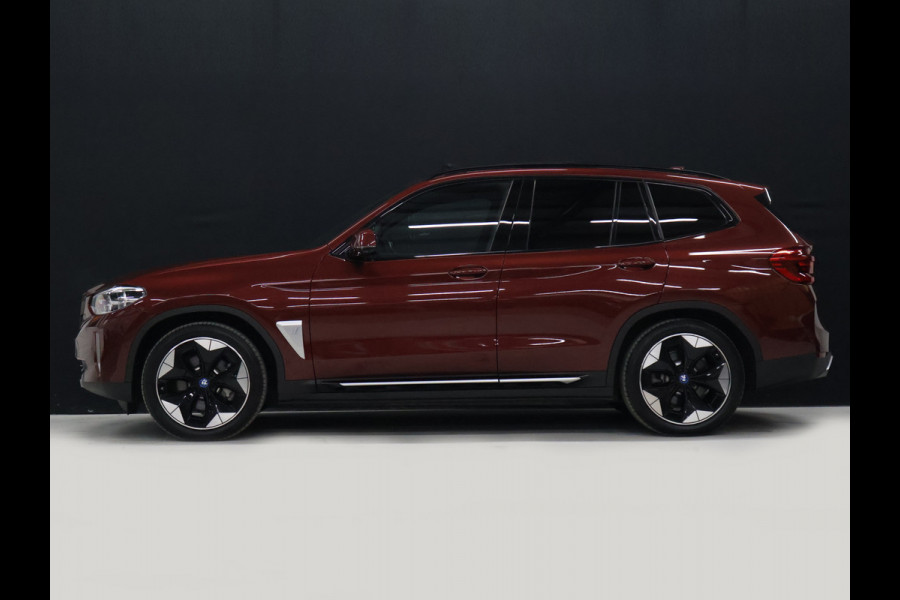 BMW iX3 High Executive 80 kWh [SCHUIFKANTELDAK, HARMAN/KARDON, TREKHAAK, HEAD-UP DISPLAY, 360° CAMERA, PDC, MEMORY, APPLE CARPLAY, ANDROID, CRUISE, STOELVERWARMING, ELEKTRISCHE ACHTERKLEP, NAVIGATIE, NIEUWSTAAT]