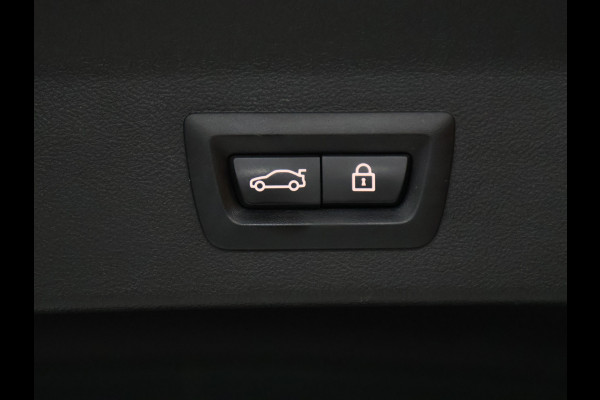 BMW iX3 High Executive 80 kWh [SCHUIFKANTELDAK, HARMAN/KARDON, TREKHAAK, HEAD-UP DISPLAY, 360° CAMERA, PDC, MEMORY, APPLE CARPLAY, ANDROID, CRUISE, STOELVERWARMING, ELEKTRISCHE ACHTERKLEP, NAVIGATIE, NIEUWSTAAT]