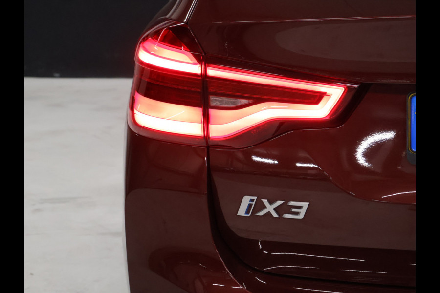 BMW iX3 High Executive 80 kWh [SCHUIFKANTELDAK, HARMAN/KARDON, TREKHAAK, HEAD-UP DISPLAY, 360° CAMERA, PDC, MEMORY, APPLE CARPLAY, ANDROID, CRUISE, STOELVERWARMING, ELEKTRISCHE ACHTERKLEP, NAVIGATIE, NIEUWSTAAT]