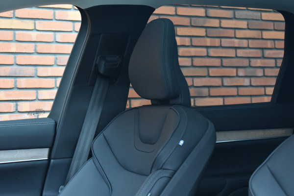 Volvo EX90 Twin Motor Performance 517PK Ultra 7p. 111 kWh | Trekhaak | Luchtvering | Climate | 22'' | Bose |