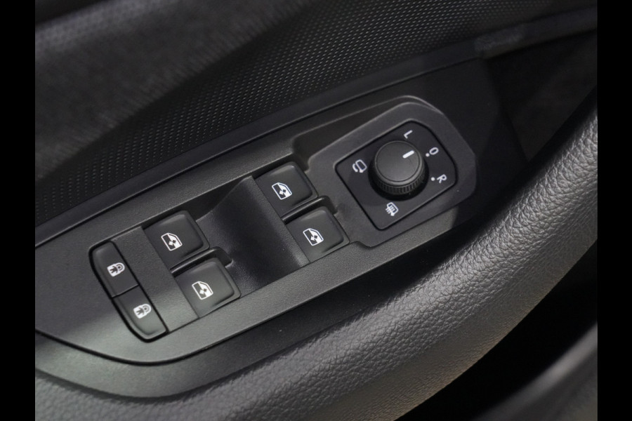 Škoda Kodiaq 1.5 TSI 150pk DSG MHEV First Edition 7 persoons | Trekhaak | Navigatie | Camera | Stoelverw. 243
