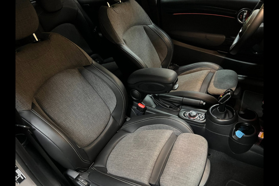 MINI 3-deurs 1.5 Cooper Camden Edition 136PK 17''DAB/ NAVI/CRUISE/ECC/PDC/CARPLAY/SPORTSTOELEN///