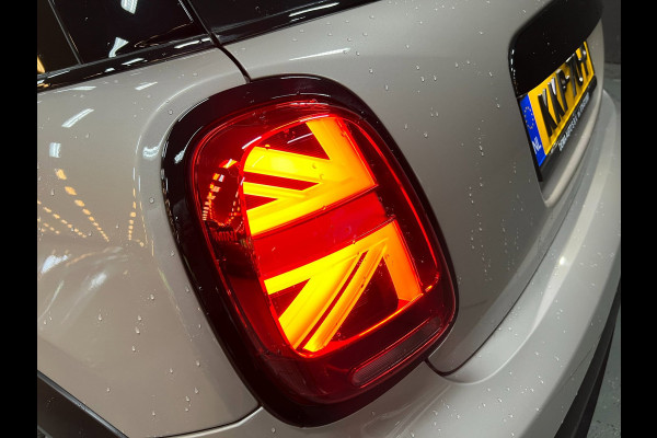 MINI 3-deurs 1.5 Cooper Camden Edition 136PK 17''DAB/ NAVI/CRUISE/ECC/PDC/CARPLAY/SPORTSTOELEN///