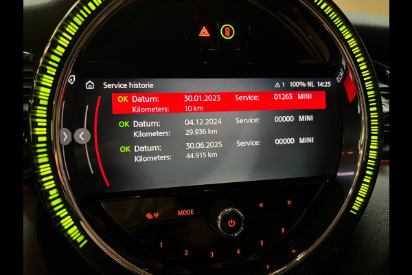 MINI 3-deurs 1.5 Cooper Camden Edition 136PK 17''DAB/ NAVI/CRUISE/ECC/PDC/CARPLAY/SPORTSTOELEN///