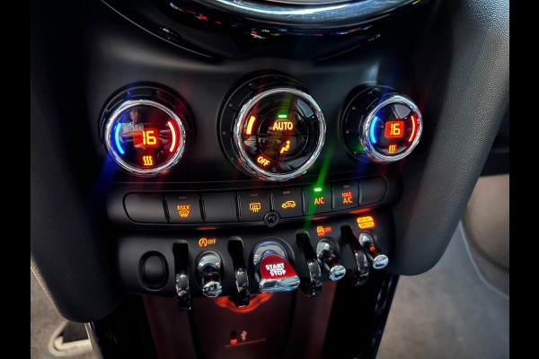 MINI 3-deurs 1.5 Cooper Camden Edition 136PK 17''DAB/ NAVI/CRUISE/ECC/PDC/CARPLAY/SPORTSTOELEN///