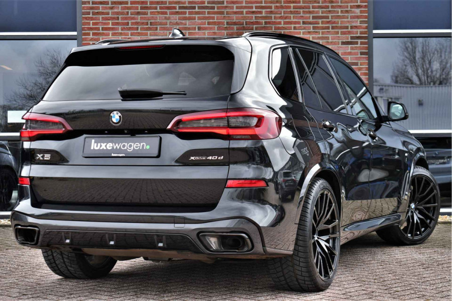 BMW X5 xDrive45e M-Sport SkyLounge M-zetels 4WS ACC Trekh 360 2xTV Carbon HUD
