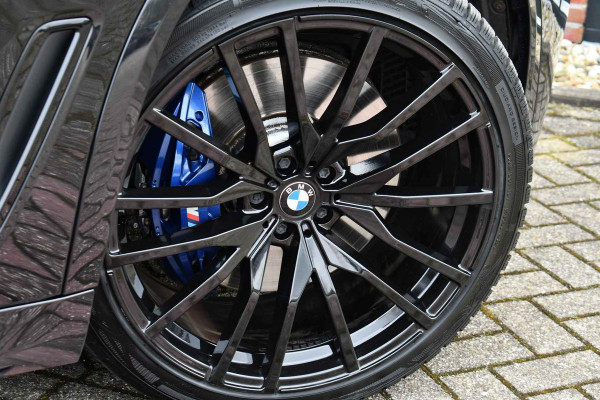 BMW X5 xDrive45e M-Sport SkyLounge M-zetels 4WS ACC Trekh 360 2xTV Carbon HUD