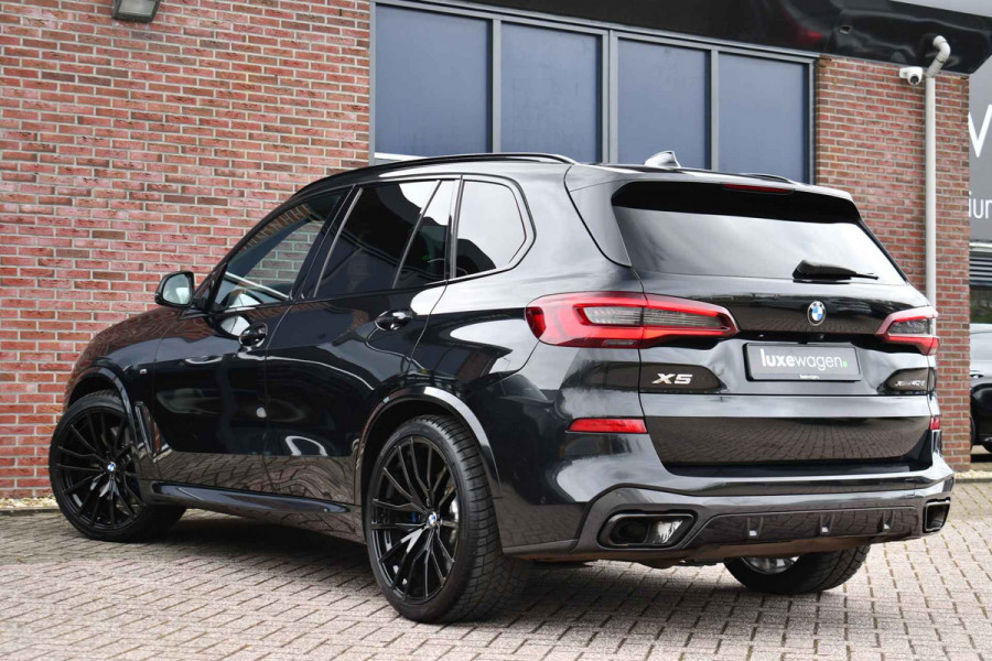 BMW X5 xDrive45e M-Sport SkyLounge M-zetels 4WS ACC Trekh 360 2xTV Carbon HUD
