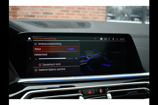 BMW X5 xDrive45e M-Sport SkyLounge M-zetels 4WS ACC Trekh 360 2xTV Carbon HUD