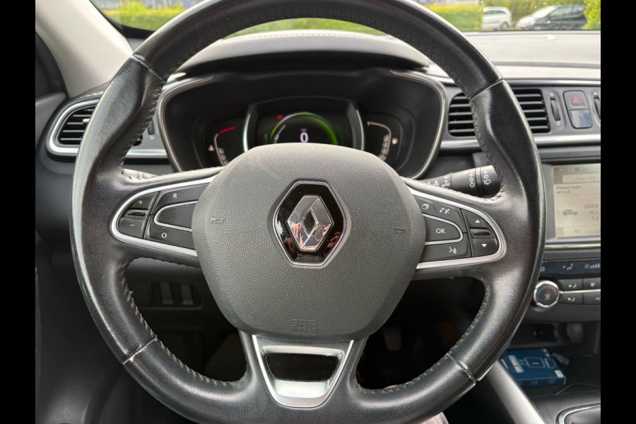 Renault Kadjar 1.2 TCe Intens 115pk | Panoramadak | Trekhaak | Navi | Cruise Control | Achteruitrijcamera |