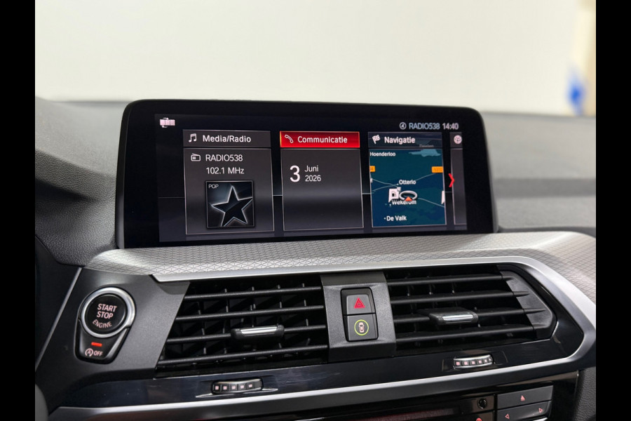 BMW X3 XDrive30i High Ex. M-Sport | Shadow-Line | Pano | Trekhaak | 20"| Ambient | Driving + Park Assist | Adaptief M-onderstel