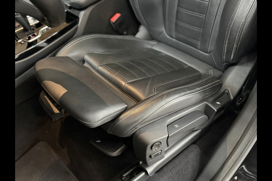 BMW X3 XDrive30i High Ex. M-Sport | Shadow-Line | Pano | Trekhaak | 20"| Ambient | Driving + Park Assist | Adaptief M-onderstel