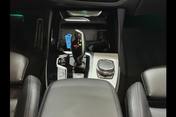BMW X3 XDrive30i High Ex. M-Sport | Shadow-Line | Pano | Trekhaak | 20"| Ambient | Driving + Park Assist | Adaptief M-onderstel
