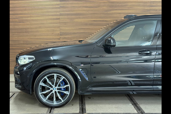 BMW X3 XDrive30i High Ex. M-Sport | Shadow-Line | Pano | Trekhaak | 20"| Ambient | Driving + Park Assist | Adaptief M-onderstel