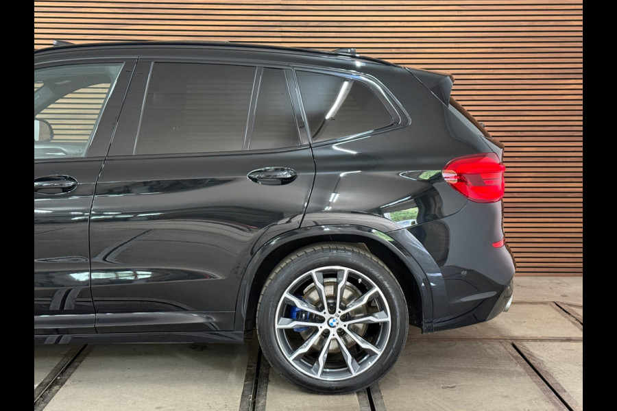 BMW X3 XDrive30i High Ex. M-Sport | Shadow-Line | Pano | Trekhaak | 20"| Ambient | Driving + Park Assist | Adaptief M-onderstel