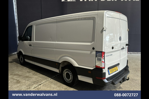 Volkswagen Crafter 2.0 TDI 140pk L3H2 L2H1 Euro6 Airco | 3000kg Trekhaak | Parkeersensoren Bijrijdersbank