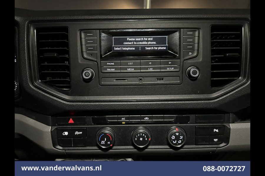 Volkswagen Crafter 2.0 TDI 140pk L3H2 L2H1 Euro6 Airco | 3000kg Trekhaak | Parkeersensoren Bijrijdersbank