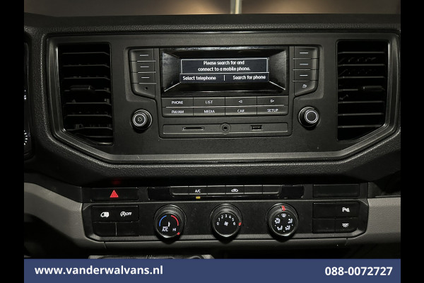 Volkswagen Crafter 2.0 TDI 140pk L3H2 L2H1 Euro6 Airco | 3000kg Trekhaak | Parkeersensoren Bijrijdersbank