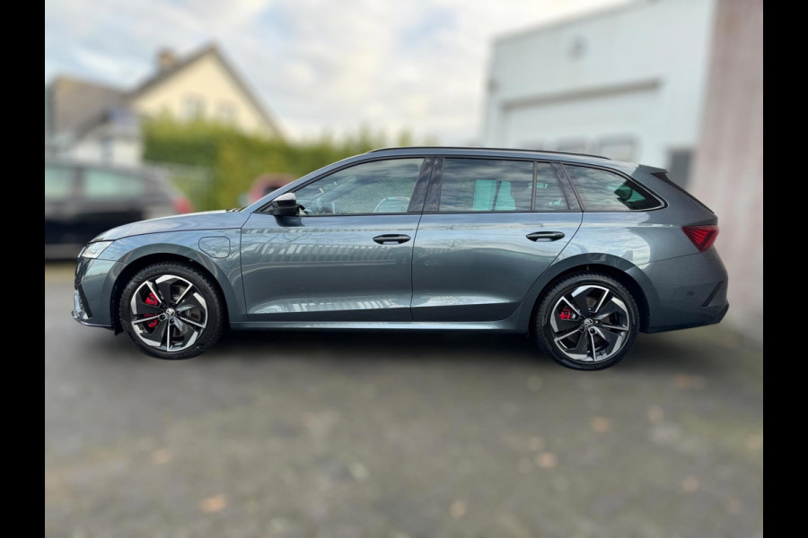 Škoda Octavia 1.4 TSI RS iV PHEV Business SOH 95,47% / MATRIX / VIRTUAL COCKPIT