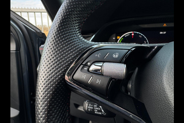 Škoda Octavia 1.4 TSI RS iV PHEV Business SOH 95,47% / MATRIX / VIRTUAL COCKPIT