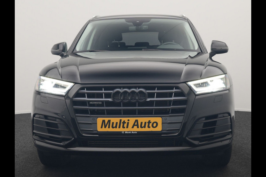 Audi Q5 50 TFSI e Quattro S Line PHEV 300pk Dealer O.H. | Trekhaak Af Fabriek | Sportstoelen Verwarmd | Keyless | 20"L.M | Apple Carplay | Virtual Cockpit | Navigatie | DAB | Plug In Hybrid |