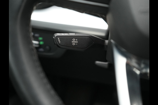 Audi Q5 50 TFSI e Quattro S Line PHEV 300pk Dealer O.H. | Trekhaak Af Fabriek | Sportstoelen Verwarmd | Keyless | 20"L.M | Apple Carplay | Virtual Cockpit | Navigatie | DAB | Plug In Hybrid |