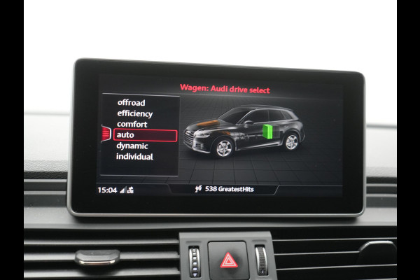 Audi Q5 50 TFSI e Quattro S Line PHEV 300pk Dealer O.H. | Trekhaak Af Fabriek | Sportstoelen Verwarmd | Keyless | 20"L.M | Apple Carplay | Virtual Cockpit | Navigatie | DAB | Plug In Hybrid |